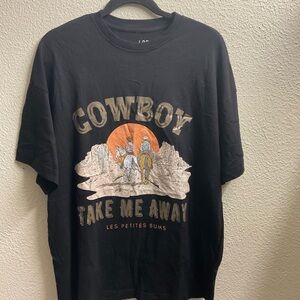 Les petits Bums “cowboy take me away” graphic Tee Black size M